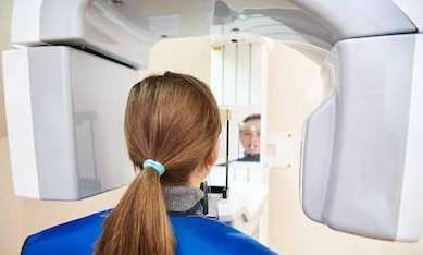 patient receiving digital x-ray | dentist las vegas nv